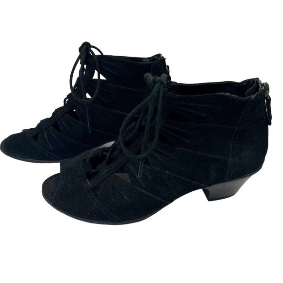 Earth Aurora Black Suede Lace Up Booties Size 8.5 D WIDE Peep Toe - Picture 2 of 14